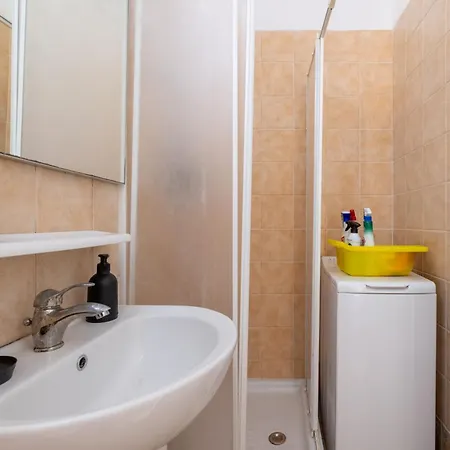 Apartman Tiny Indipendent House