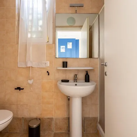 Tiny Indipendent House Roma